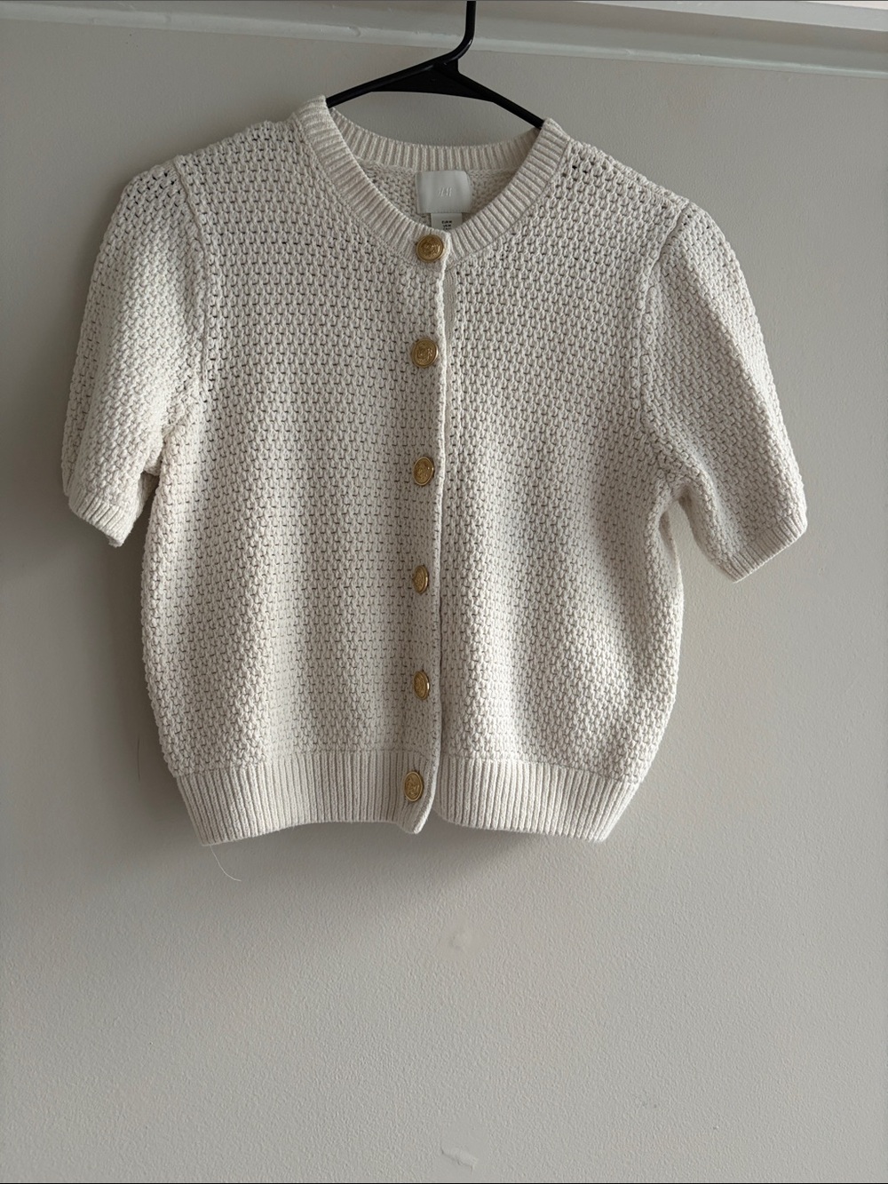 H&M Cream Short Sleeve Button-Front Knit Cardigan